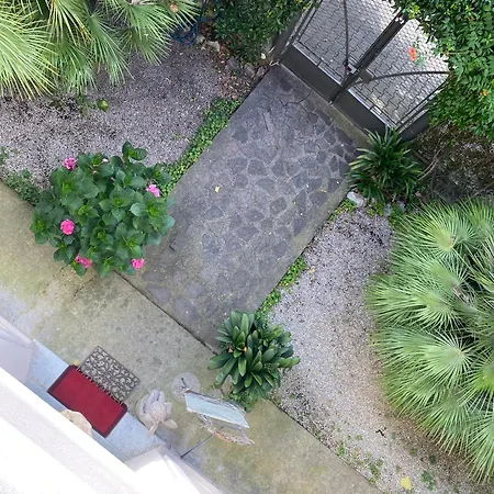 לינה וארוחת בוקר Casa Simonetti 3*